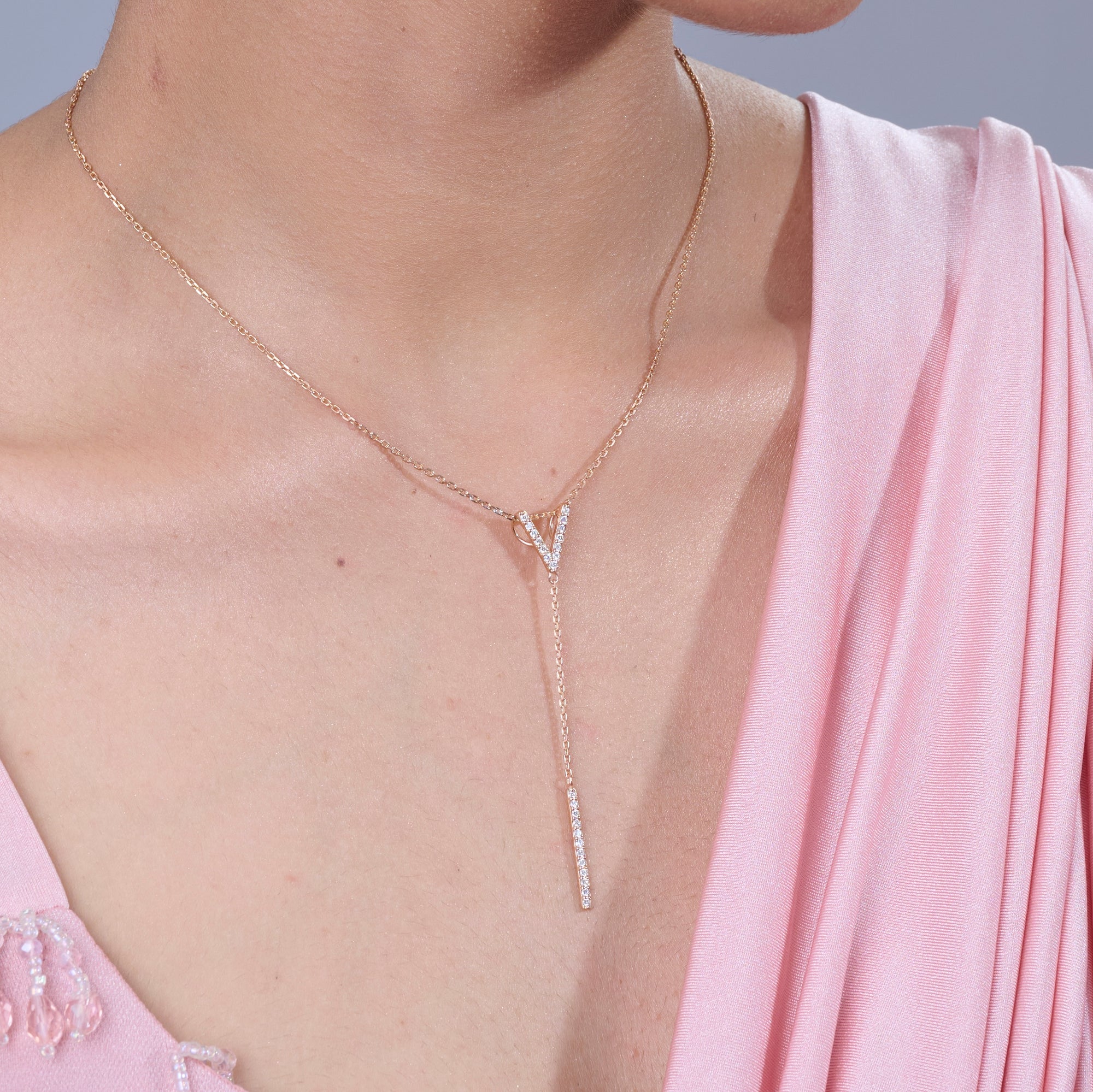 Raya Necklace Silver White